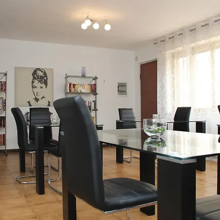 Adriana Bed & Breakfast 2*