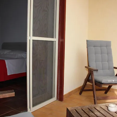 Bed & Breakfast Adriana 2*