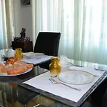 Bed and Breakfast Adriana 4*