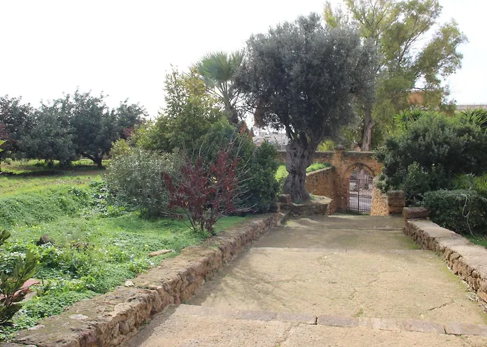 Adriana سان ليون