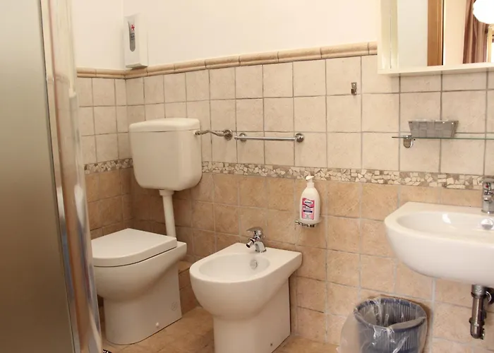 Adriana فندق مبيت وإفطار