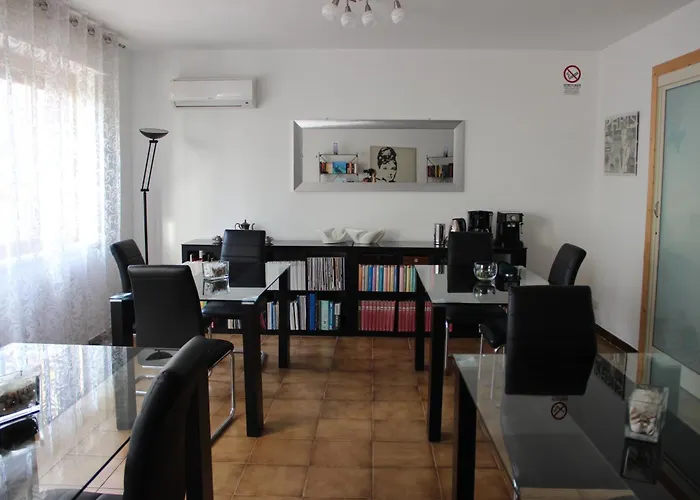 Adriana فندق مبيت وإفطار